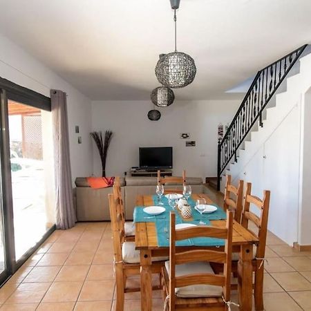 Villa En Zona Tranquila De Lajares Vista Calma Экстерьер фото