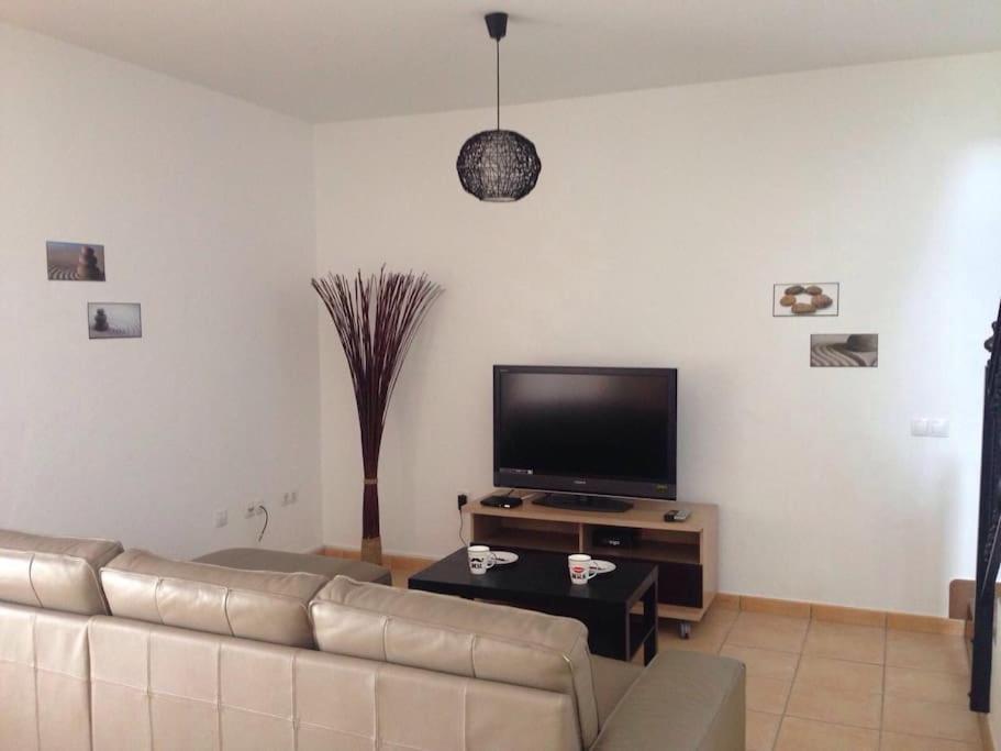 Villa En Zona Tranquila De Lajares Vista Calma Экстерьер фото