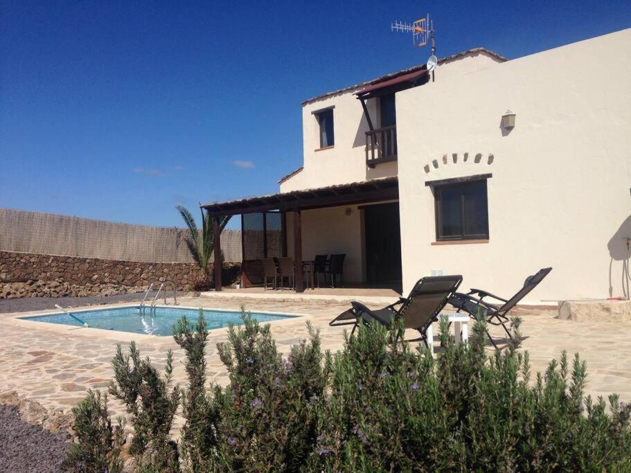 Villa En Zona Tranquila De Lajares Vista Calma Экстерьер фото